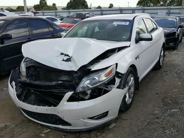 1FAHP2EW6AG149518 - 2010 FORD TAURUS SEL WHITE photo 2