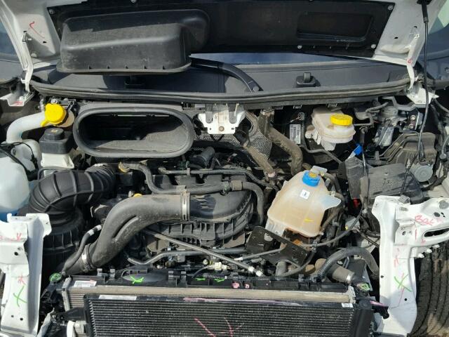 3C6TRVAG8JE105817 - 2018 RAM PROMASTER 白色 照片 7