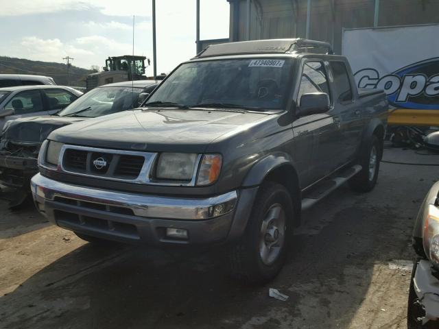 1N6ED27T5YC369630 - 2000 NISSAN FRONTIER C CHARCOAL photo 2