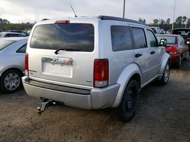 1D8GT58697W607986 - 2007 DODGE NITRO R/T GRAY photo 4