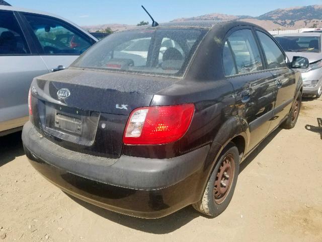 KNADE123466114702 - 2006 KIA RIO BLACK photo 4