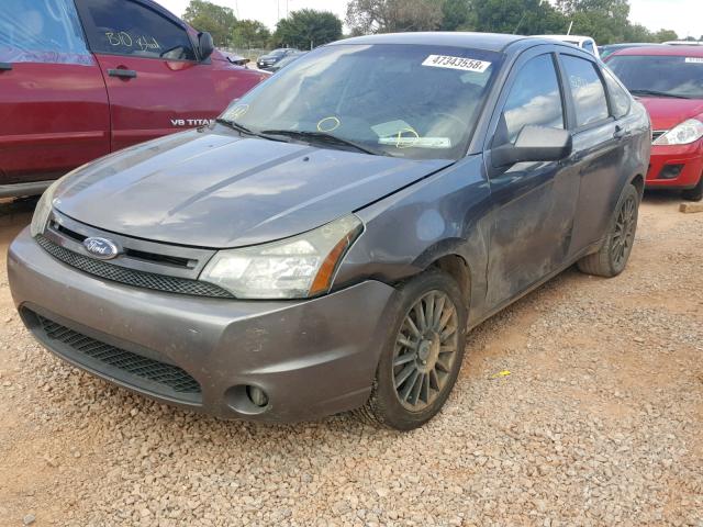 1FAHP3GN0AW232622 - 2010 FORD FOCUS SES GRAY photo 2