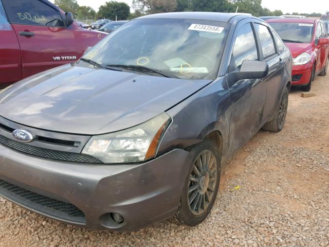 1FAHP3GN0AW232622 - 2010 FORD FOCUS SES GRAY photo 9