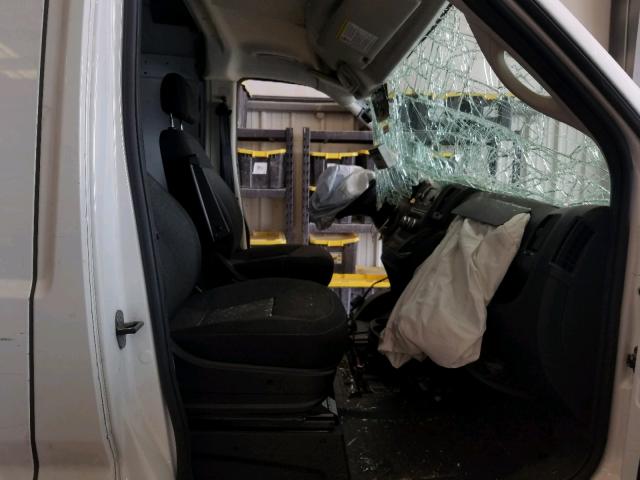 3C6TRVCG2JE112775 - 2018 RAM PROMASTER 白色 照片 5