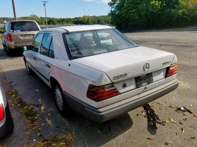 WDBEB33D9HA463968 - 1987 MERCEDES-BENZ 300 DT WHITE photo 3