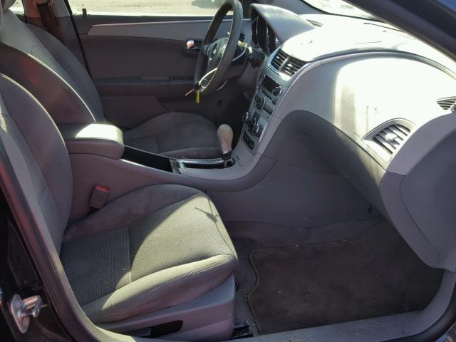 1G1ZC5EB4A4133806 - 2010 CHEVROLET MALIBU 1LT BLACK photo 5