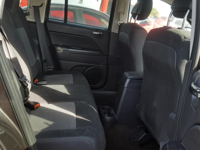 1C4NJCBA1ED776874 - 2014 JEEP COMPASS SP 灰色 照片 6