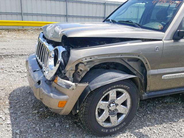 1J4GL58K06W197261 - 2006 JEEP LIBERTY LI TAN photo 9