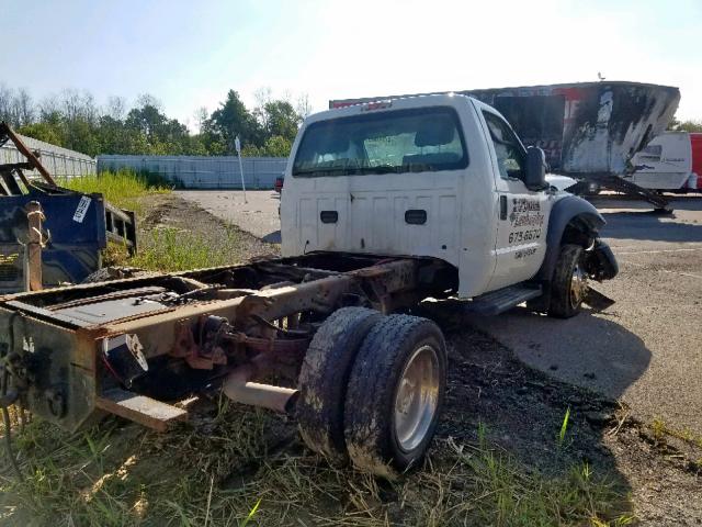 1FDUF5HY8EEA65045 - 2014 FORD F550 SUPER WHITE photo 4