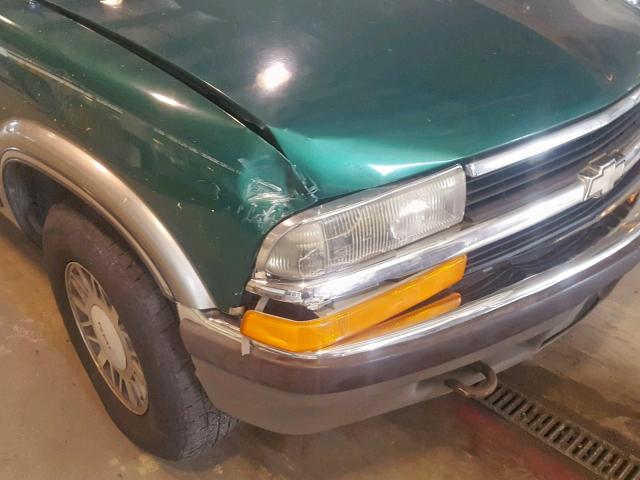 1GNDT13WXX2223327 - 1999 CHEVROLET BLAZER GREEN photo 9