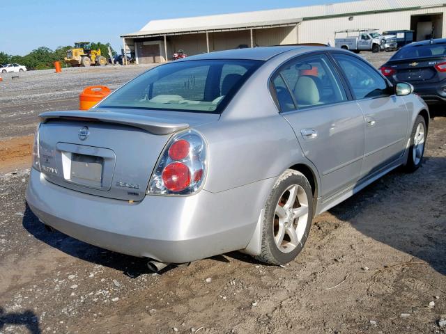 1N4BL11D25C371258 - 2005 NISSAN ALTIMA SE SILVER photo 4