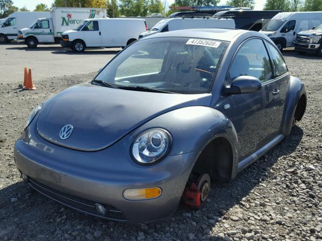 3VWCB21C02M451809 - 2002 VOLKSWAGEN NEW BEETLE GRAY photo 2