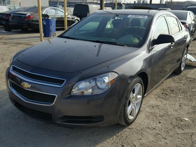1G1ZB5E02CF253161 - 2012 CHEVROLET MALIBU LS 灰色 照片 2