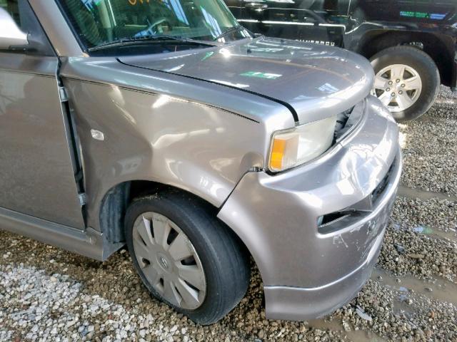 JTLKT324064045575 - 2006 TOYOTA SCION XB 银色 照片 9