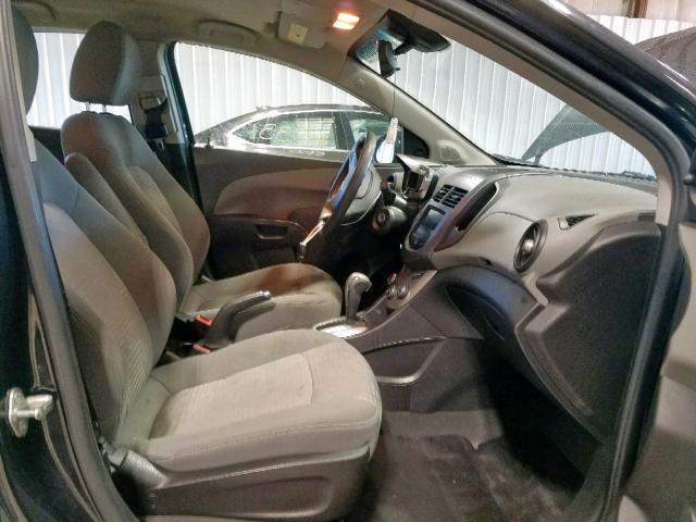 1G1JA5SH9D4171645 - 2013 CHEVROLET SONIC LS 黑色 照片 5