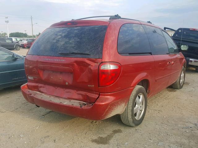 2D4GP44L85R462408 - 2005 DODGE GRAND CARA RED photo 4