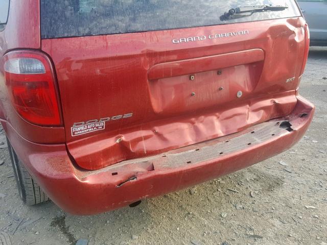 2D4GP44L85R462408 - 2005 DODGE GRAND CARA RED photo 9