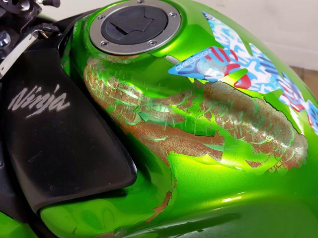 JKAEXEE18FDA19975 - 2015 KAWASAKI EX650 E GREEN photo 17