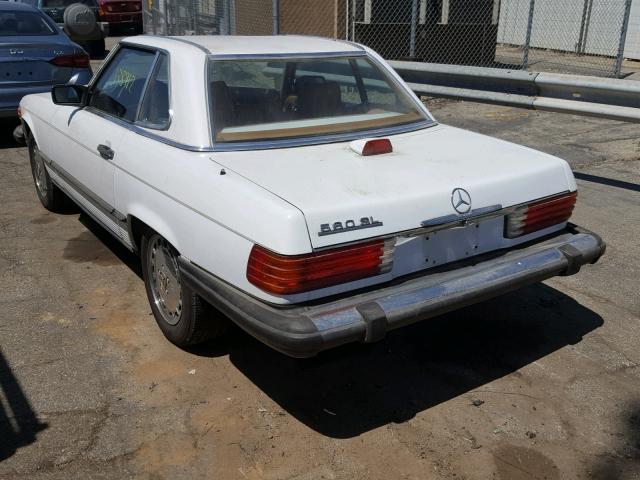 WDBBA48D7HA072841 - 1987 MERCEDES-BENZ 560 SL WHITE photo 3