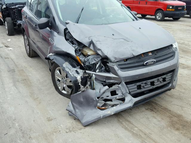 1FMCU0F75EUD14745 - 2014 FORD ESCAPE S GRAY photo 9