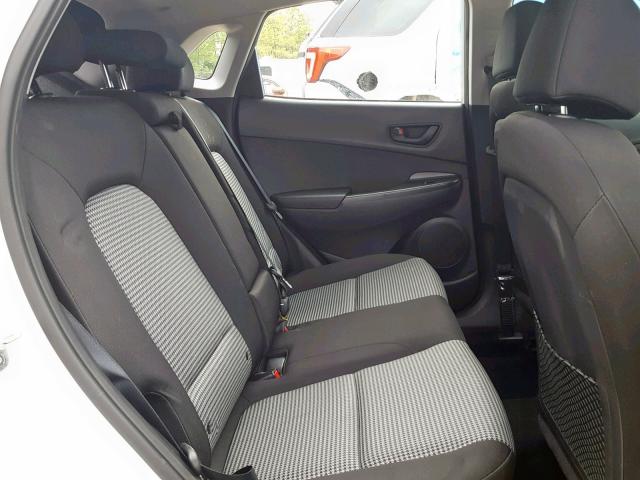 KM8K1CAA0KU295493 - 2019 HYUNDAI KONA SE WHITE photo 6