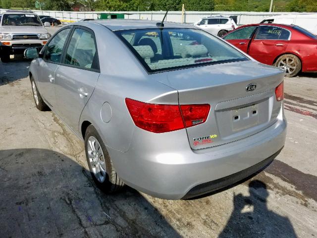 KNAFU4A22C5635750 - 2012 KIA FORTE EX SILVER photo 3