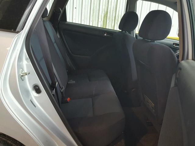 2T1KR32E05C343297 - 2005 TOYOTA MATRIX 银色 照片 6