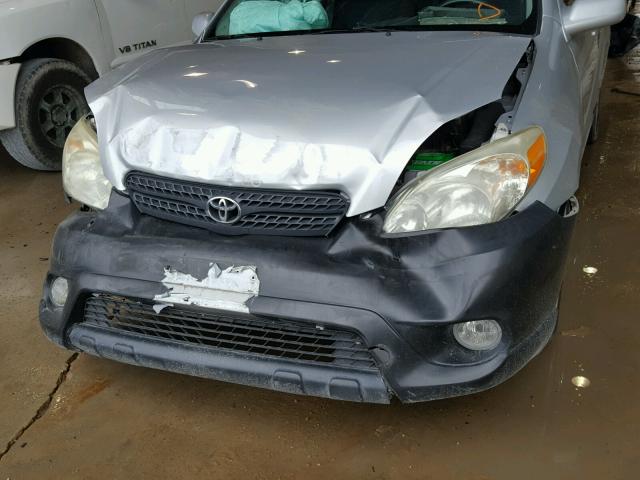 2T1KR32E05C343297 - 2005 TOYOTA MATRIX 银色 照片 9
