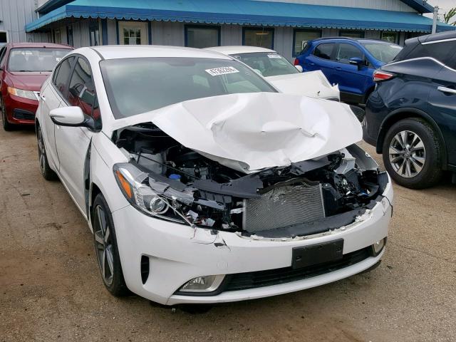 3KPFL4A82HE090512 - 2017 KIA FORTE EX WHITE photo 1