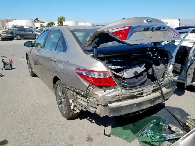 4T1BD1FK6FU147299 - 2015 TOYOTA CAMRY HYBR TAN photo 3