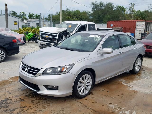 1HGCR3F8XDA035096 - 2013 HONDA ACCORD EXL SILVER photo 2