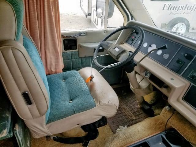 1GBKP37WXJ3331639 - 1989 CHEVROLET COACHMAN BEIGE photo 5