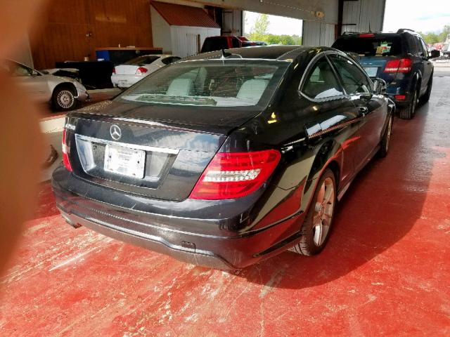 WDDGJ4HB6EG293769 - 2014 MERCEDES-BENZ C 250 BLACK photo 4