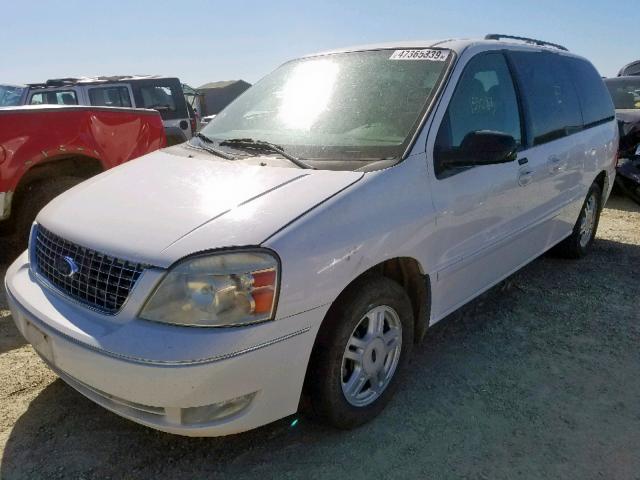 2FMZA52204BA69657 - 2004 FORD FREESTAR S WHITE photo 2