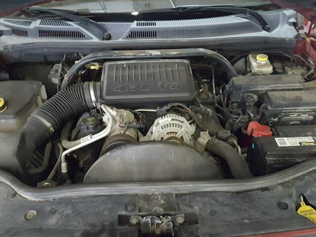 1J8HG48N76C314105 - 2006 JEEP COMMANDER RED photo 7