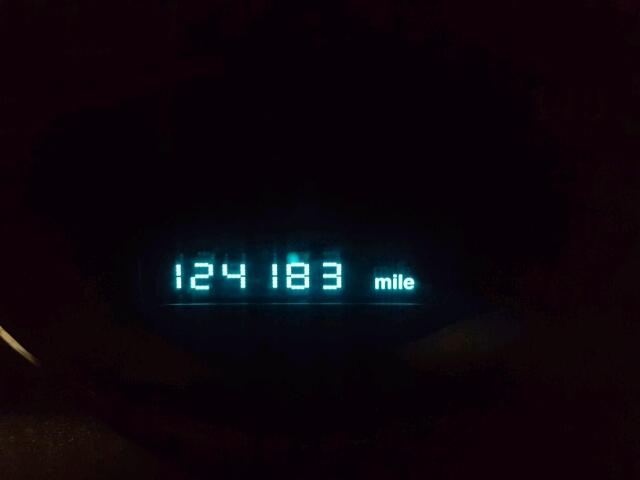 1J8HG48N76C314105 - 2006 JEEP COMMANDER RED photo 8