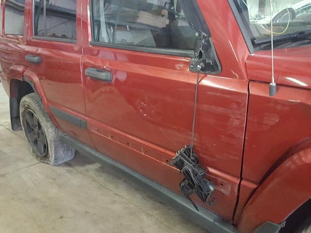 1J8HG48N76C314105 - 2006 JEEP COMMANDER RED photo 9