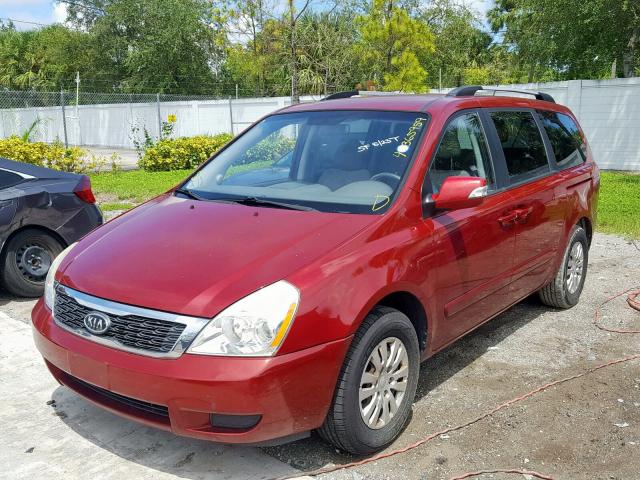 KNDMG4C74C6474712 - 2012 KIA SEDONA LX RED photo 2