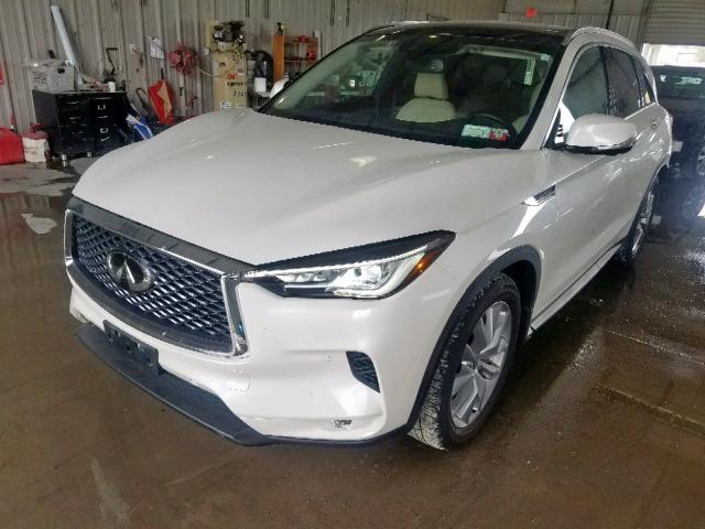 3PCAJ5M36KF128184 - 2019 INFINITI QX50 ESSEN WHITE photo 2