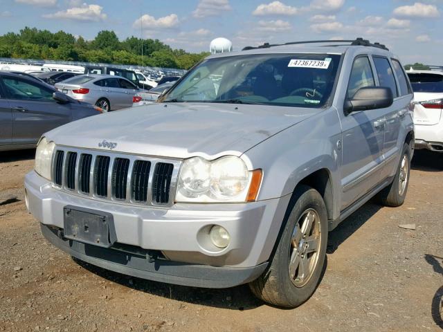 1J4HR58275C636068 - 2005 JEEP GRAND CHER SILVER photo 9