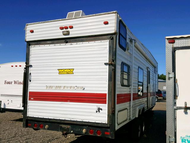 1SN300R22XA000645 - 1999 NOMA TRAILER WHITE photo 4