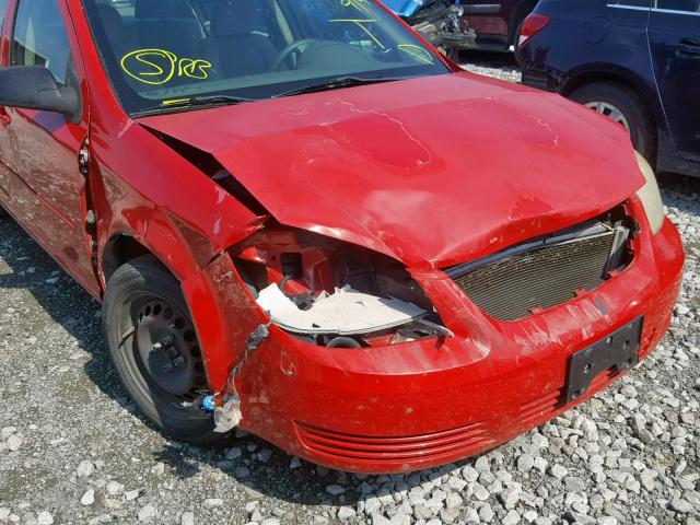 1G1AK52F657531238 - 2005 CHEVROLET COBALT RED photo 9