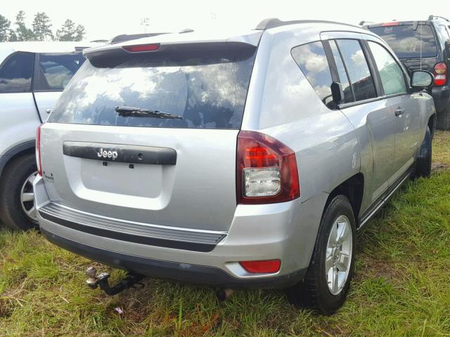 1C4NJCBA3GD794960 - 2016 JEEP COMPASS SP 银色 照片 4