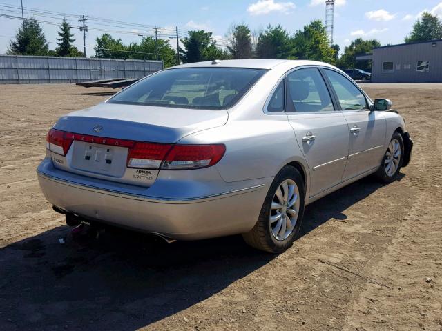 KMHFC46FX8A332226 - 2008 HYUNDAI AZERA SE SILVER photo 4