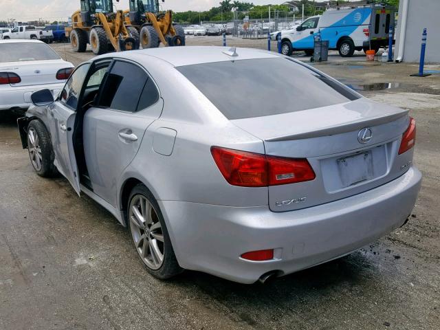 JTHBE262182016088 - 2008 LEXUS IS 350 GRAY photo 3