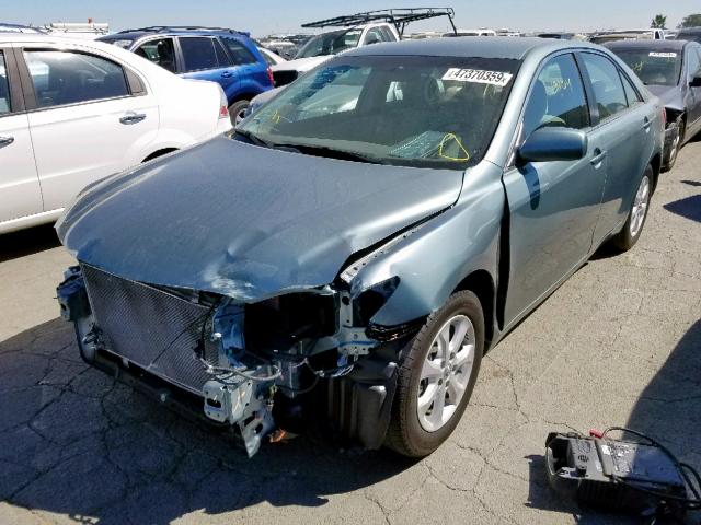 4T1BF3EK7BU751381 - 2011 TOYOTA CAMRY BASE GREEN photo 2