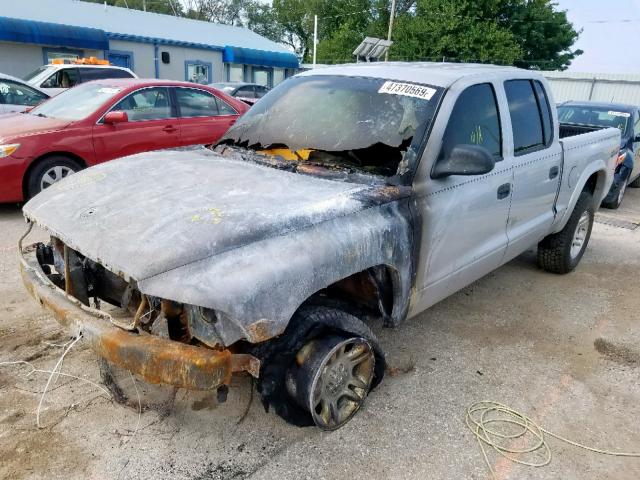 1D7HG38N44S770640 - 2004 DODGE DAKOTA QUA SILVER photo 2