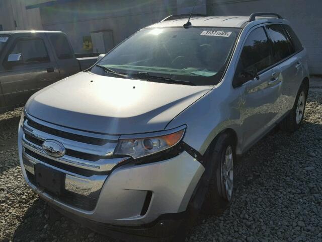 2FMDK3JCXDBC71069 - 2013 FORD EDGE SEL SILVER photo 2