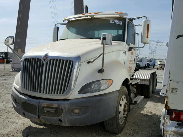 2HSCUSJR5AC225073 - 2010 INTERNATIONAL PROSTAR PR WHITE photo 2