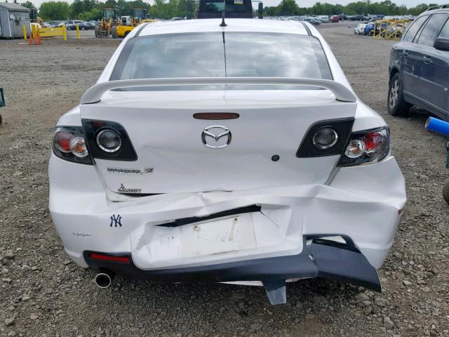 JM1BK323371668276 - 2007 MAZDA 3 S WHITE photo 9